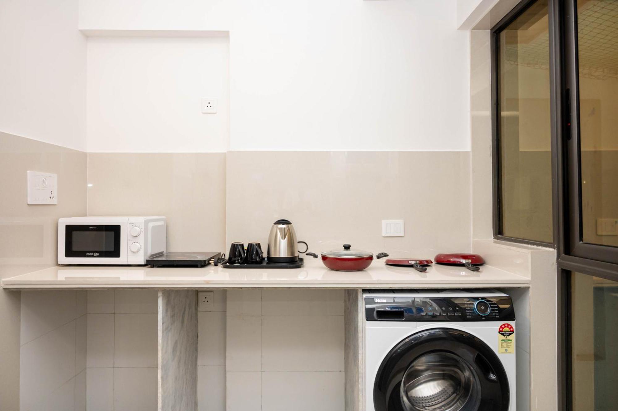 Z Bliss Suites, Bkc Mumbai Eksteriør bilde