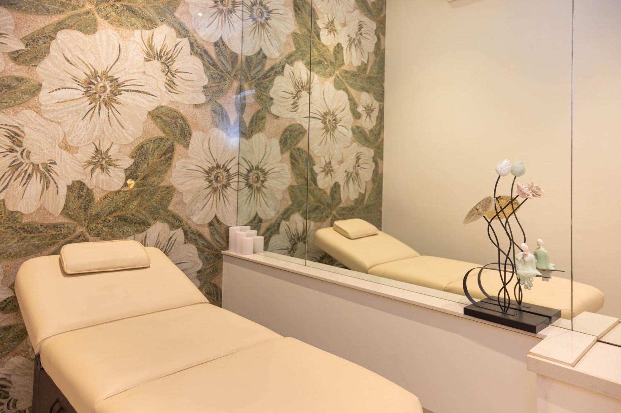 Z Bliss Suites, Bkc Mumbai Eksteriør bilde